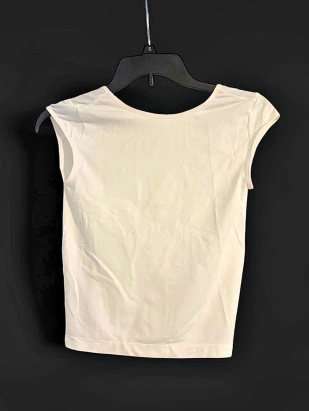 Aritizia Smooth Seamless Statuesque Top Size Small NWT